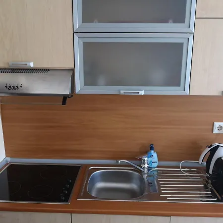 Excellent For Your Vacation-hotel Park- Apartmán *